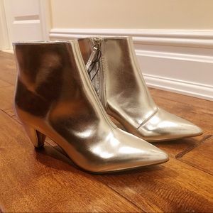 New✨Silver Metallic Heeled Booties
